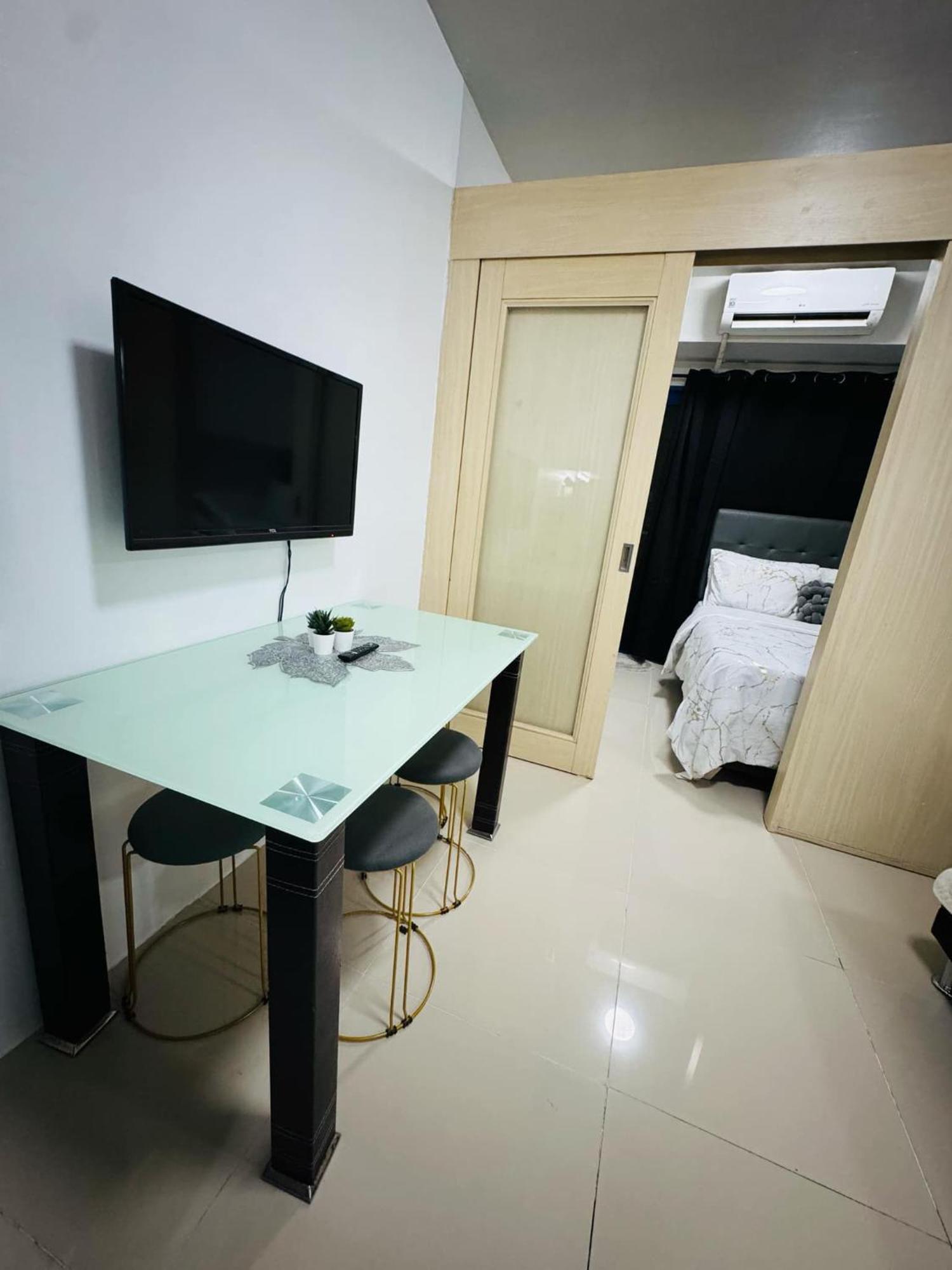Moa Pasay Sea Residences Condotel ภายนอก รูปภาพ